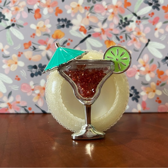 3️⃣for💲1️⃣5️⃣ Bath & Body Works Car Holder - Picture 3 of 4